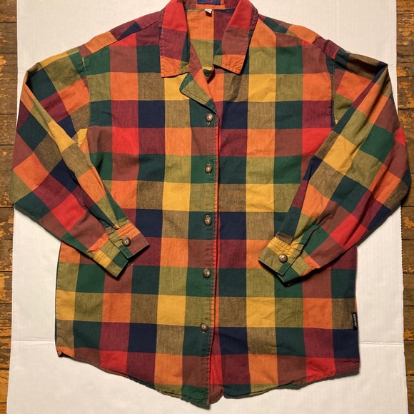 Vintage Guess flannel plaid button down - Picture 2 of 12
